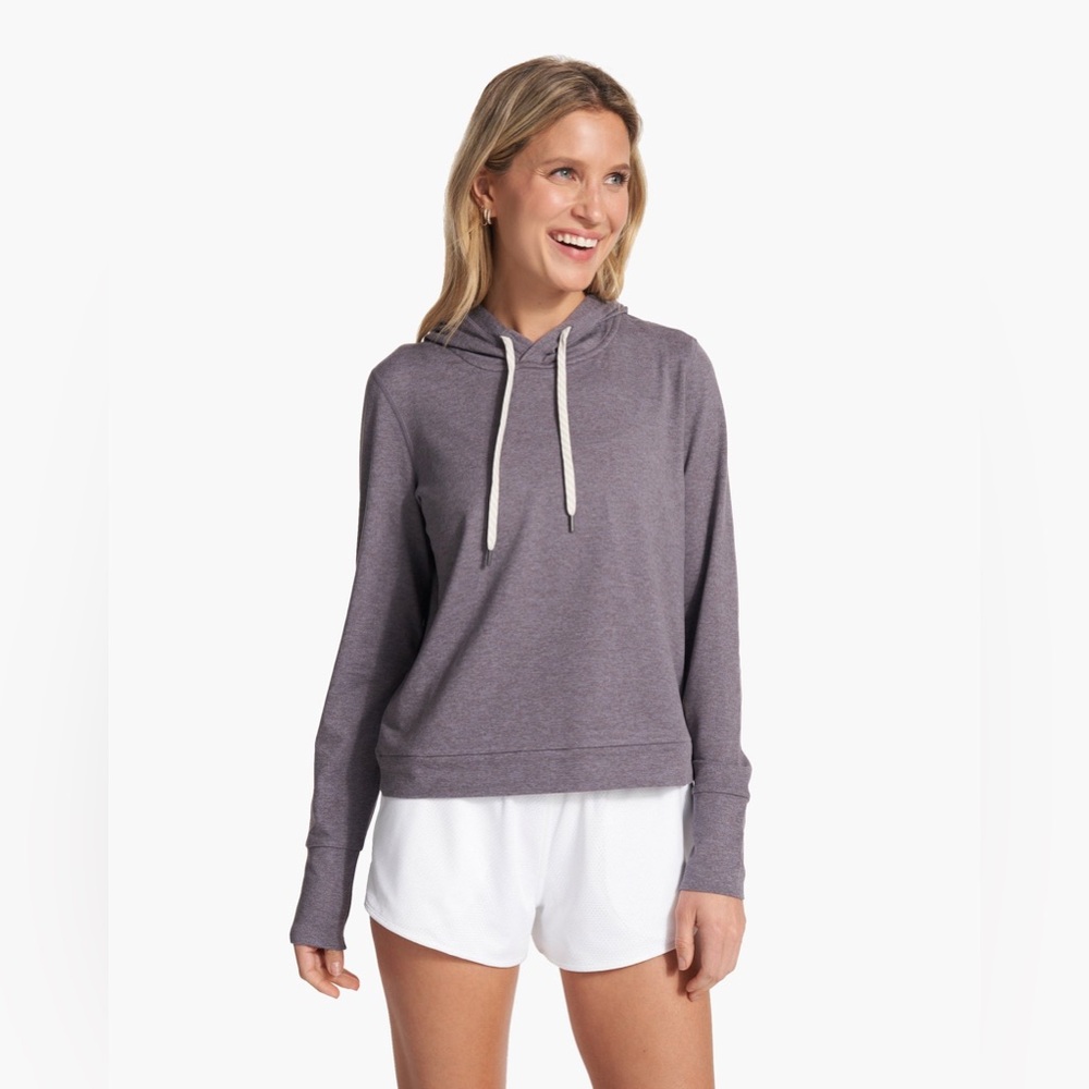 Vuori Halo Essential Hoodie 💜